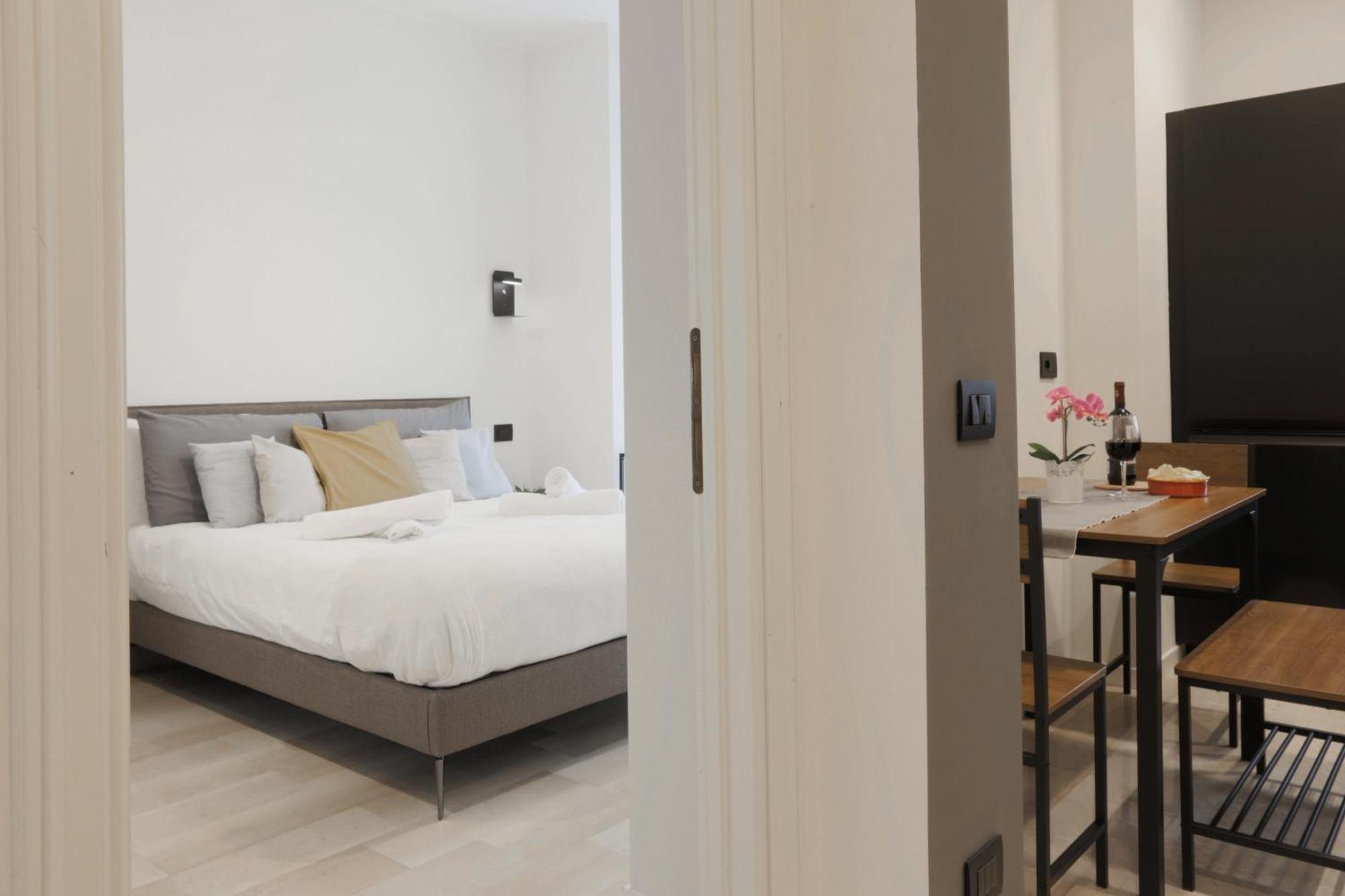 New Modern Flat 10 Minutes Walk From Central Station Milano Ngoại thất bức ảnh