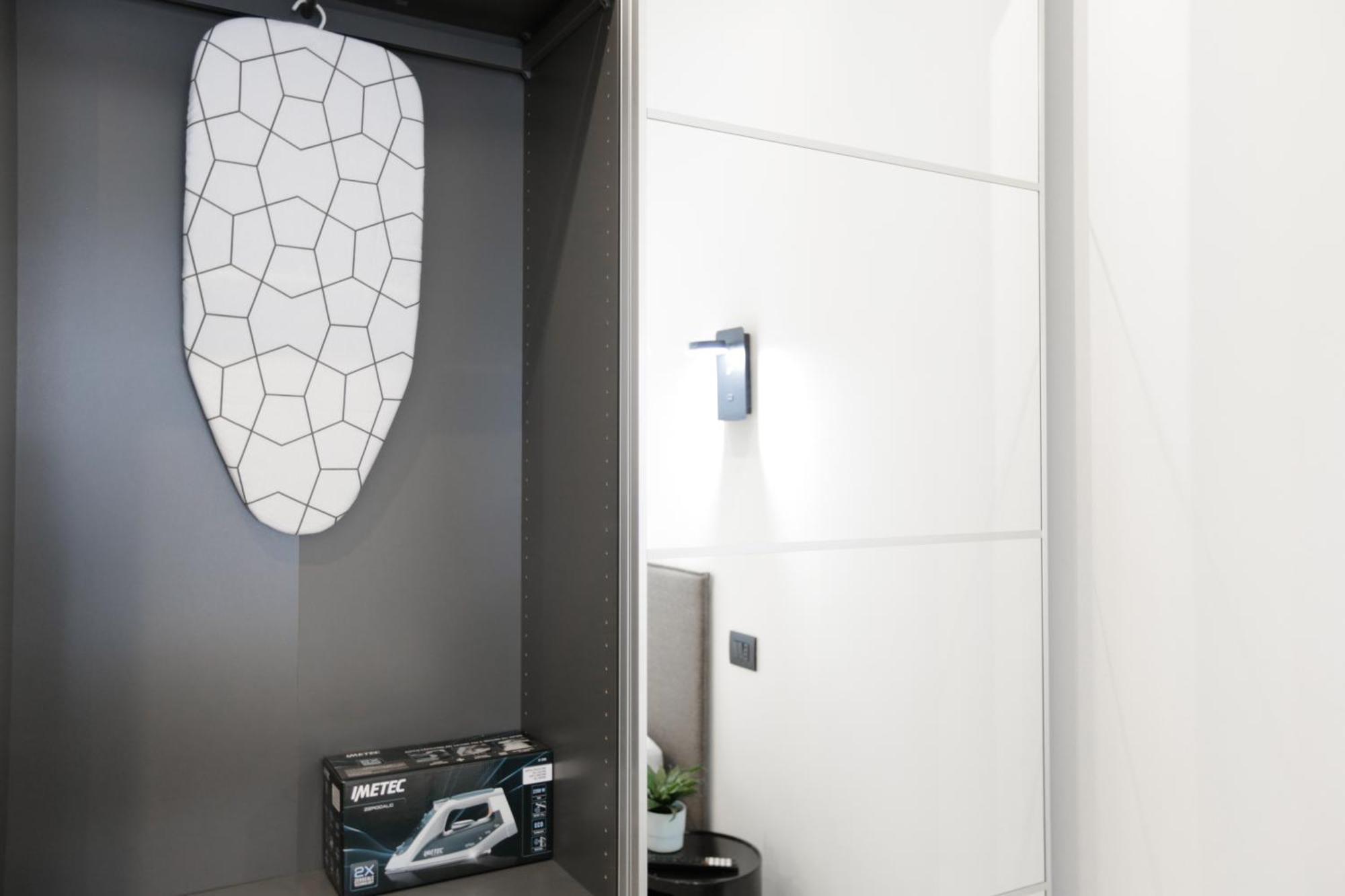 New Modern Flat 10 Minutes Walk From Central Station Milano Ngoại thất bức ảnh